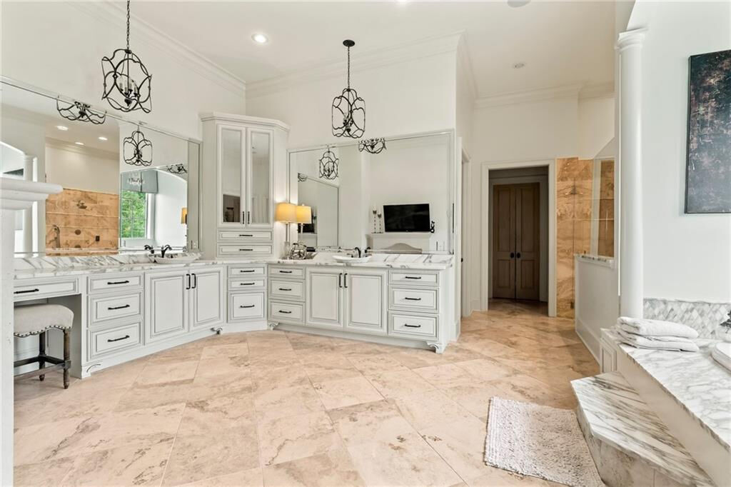 bathroom. jpg
